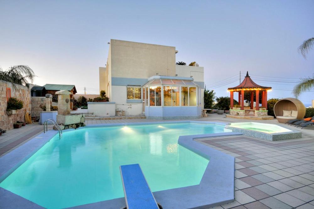 Villa Phantasia *